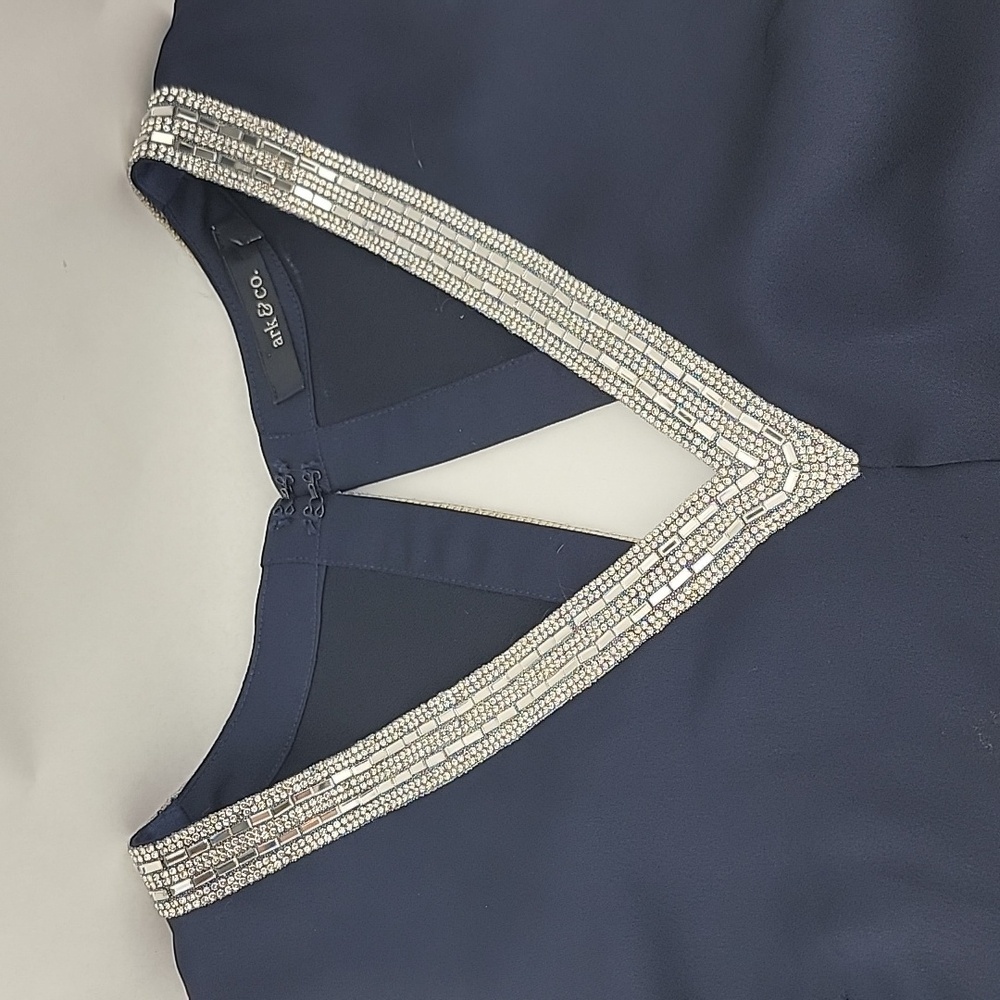 Navy Blue Cocktail Dress Siliver Rinestone Vneck Ark Co Size M - Picture 6 of 10